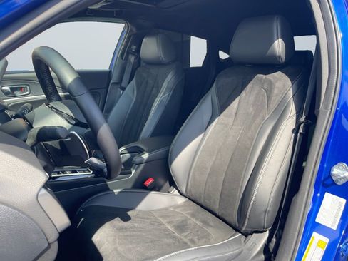 Used 2023 Acura Integra A-Spec image 9