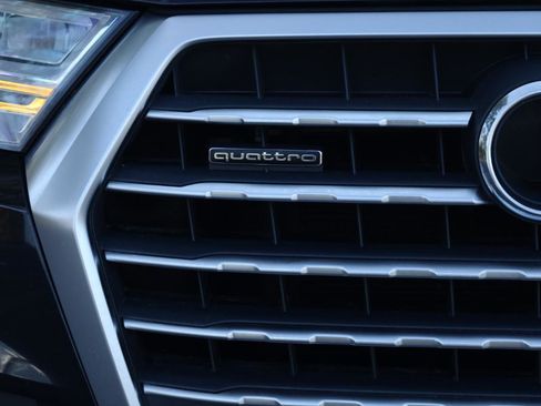 Used 2018 Audi Q7 2.0T Premium Plus image 35