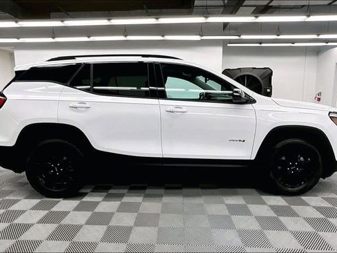 Used 2023 GMC Terrain AT4 w/ Infotainment Package II image 15