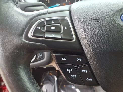 Used 2019 Ford Escape SEL FWD image 21