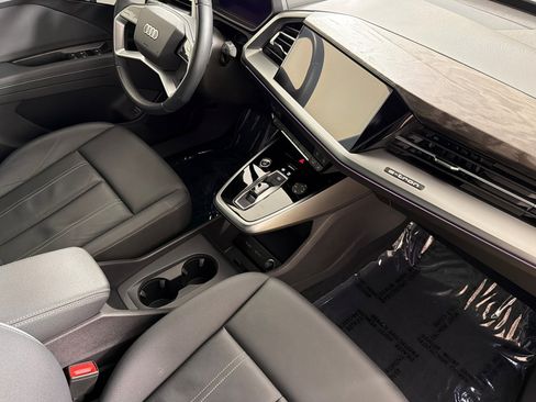 Certified 2023 Audi Q4 e-tron Premium Plus w/ Premium Plus AWD/4WD image 15