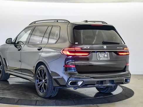 Used 2024 BMW X7 xDrive40i w/ M Sport Package AWD/4WD image 2