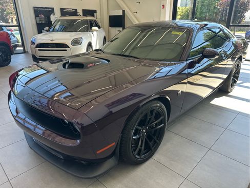 Used 2022 Dodge Challenger R/T Scat Pack w/ Shaker Package RWD image 23