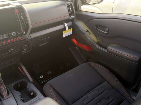 New 2026 Nissan Frontier Pro-X image 10