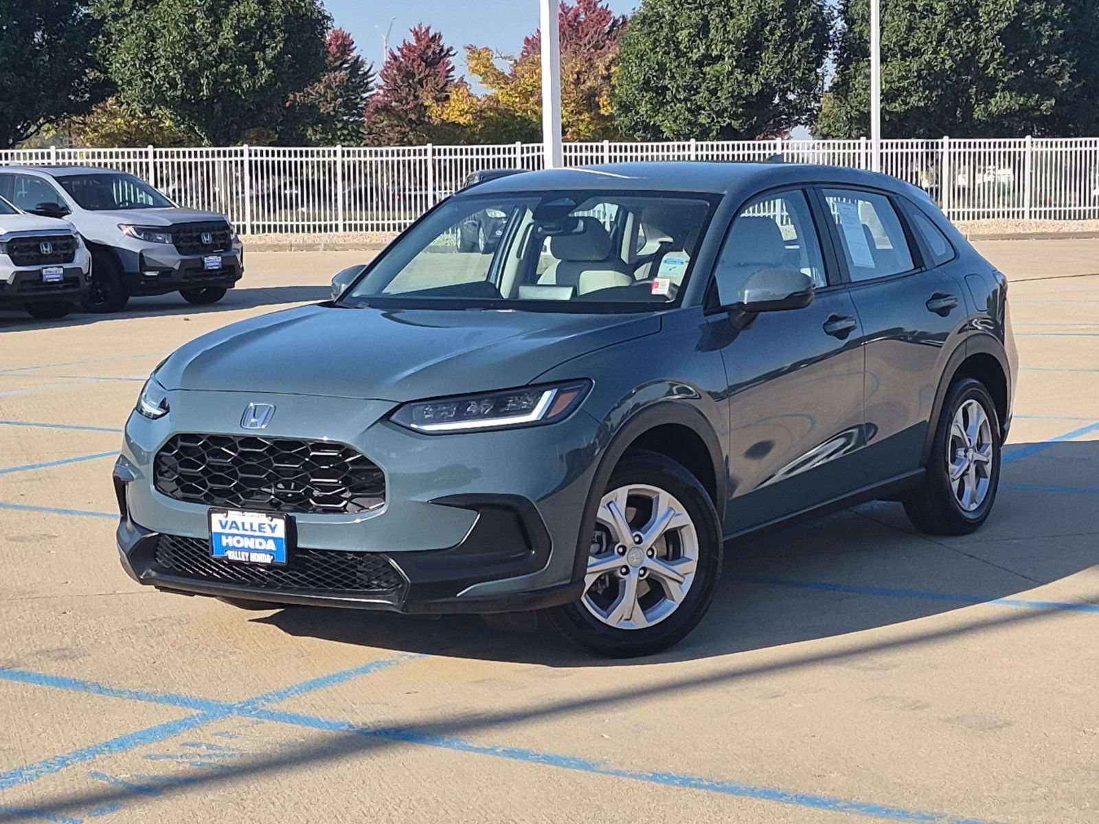 Used 2024 Honda HR-V LX image 2