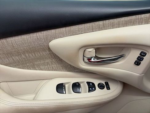 Used 2019 Nissan Murano SL image 11