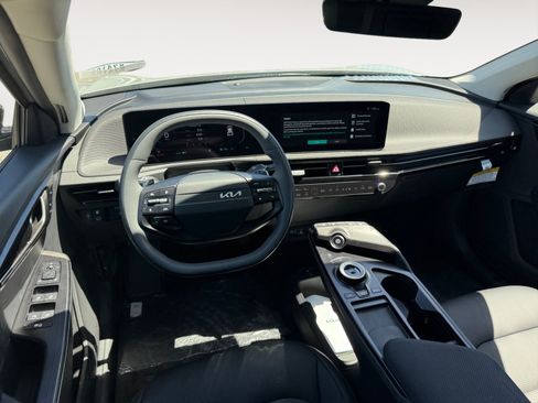 New 2026 Kia EV6 Wind RWD image 15