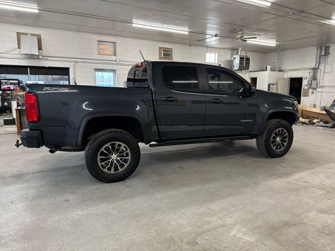 Used 2018 Chevrolet Colorado ZR2 image 4