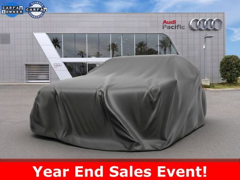 Used 2023 Audi Q5 2.0T Premium w/ Convenience Package image 1