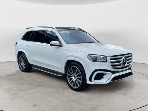 Certified 2025 Mercedes-Benz GLS 580 4MATIC image 7