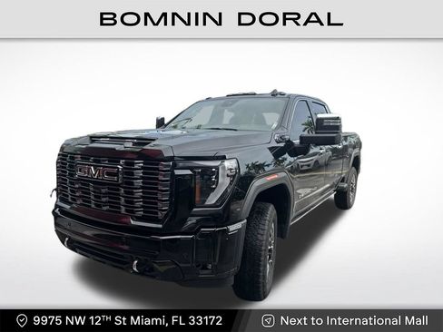 Used 2025 GMC Sierra 2500 Denali Ultimate AWD/4WD image 1