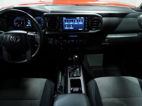 Certified 2022 Toyota Tacoma TRD Sport image 16