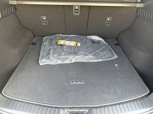 Used 2024 MAZDA CX-5 AWD 2.5 S w/ Premium Package image 11