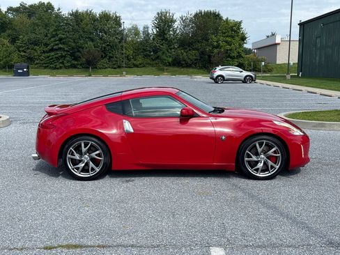 Used 2014 Nissan 370Z Coupe w/ Sport Package RWD image 9