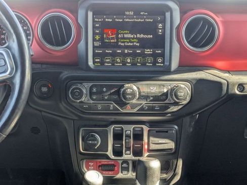 Used 2022 Jeep Wrangler Unlimited Rubicon w/ Cold Weather Group image 23