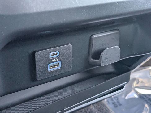 Used 2022 Ford F150 XLT w/ Tow Technology Package image 23