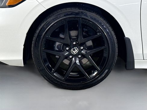 Used 2025 Honda Civic Sport image 38