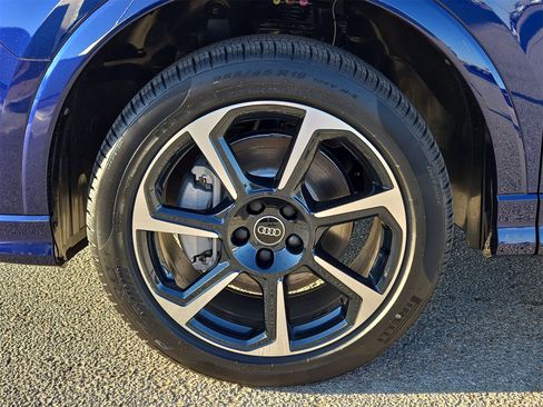 New 2025 Audi Q3 2.0T Premium Plus image 11