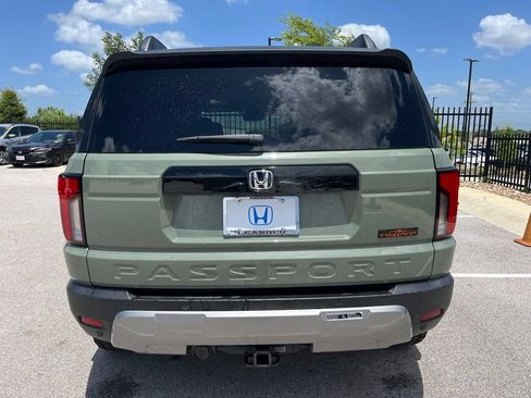 Certified 2026 Honda Passport TrailSport Elite image 5