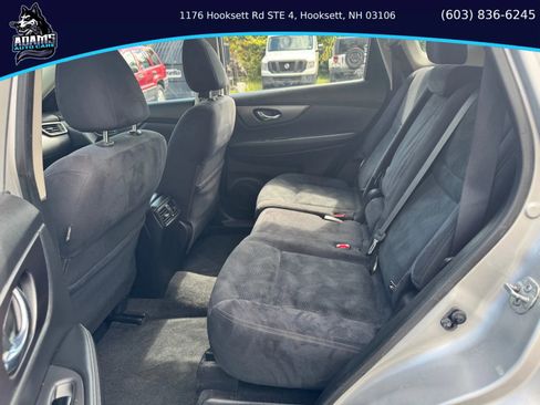 Used 2016 Nissan Rogue S image 12