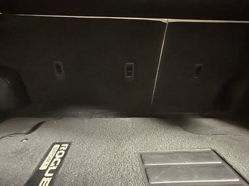 Used 2022 Nissan Rogue Sport SL AWD/4WD image 27
