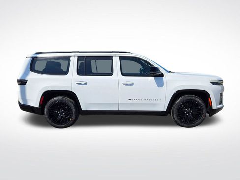 New 2026 Jeep Grand Wagoneer Limited AWD/4WD image 2