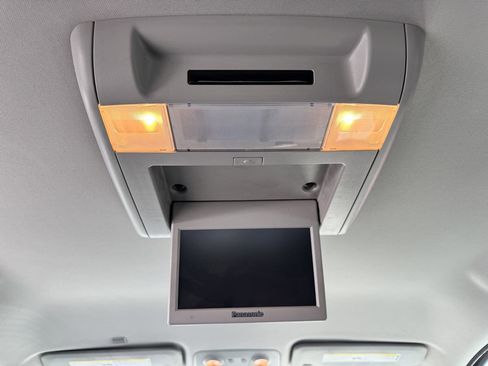 Used 2014 Chevrolet Traverse LT FWD image 35