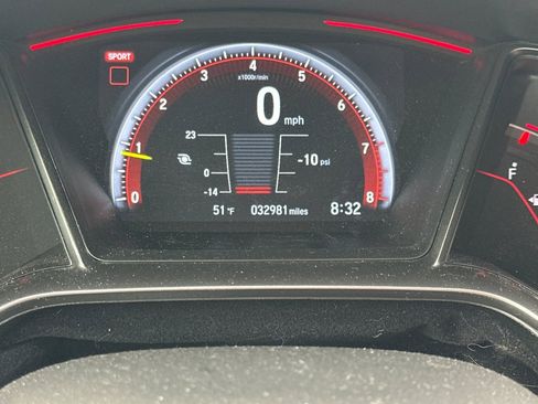 Used 2018 Honda Civic Type R image 41