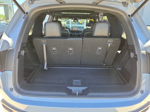 Used 2024 Honda Pilot TrailSport image 30
