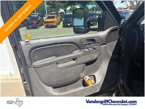 Used 2010 Chevrolet Silverado 2500 LTZ w/ Convenience Package AWD/4WD image 18