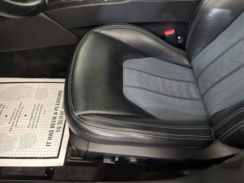 Used 2019 Maserati Ghibli S GranLusso RWD image 37