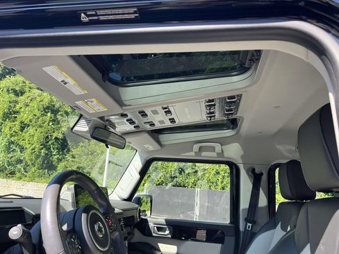 Used 2024 INEOS Grenadier Station Wagon AWD/4WD image 19