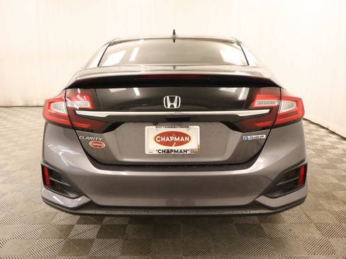 Used 2018 Honda Clarity Plug-In Hybrid image 5