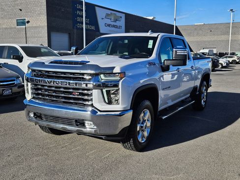 Used 2022 Chevrolet Silverado 3500 LTZ image 8