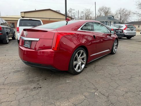 Used 2014 Cadillac ELR w/ Luxury Package FWD image 4