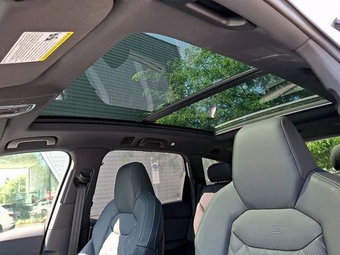 Certified 2026 Audi SQ7 Premium Plus AWD/4WD image 14