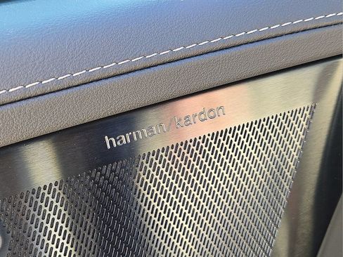 New 2026 Volvo XC90 B6 Ultra w/ Protection Package Premier image 22