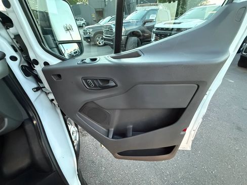 Used 2023 Ford Transit 250 Medium Roof AWD image 21