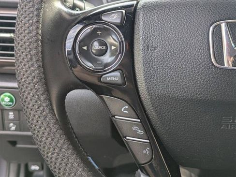 Used 2016 Honda Accord EX image 5