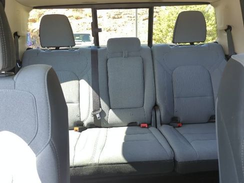 Used 2019 RAM 1500 Big Horn RWD image 21