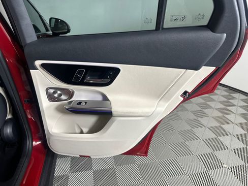 Certified 2026 Mercedes-Benz GLC 300 image 18