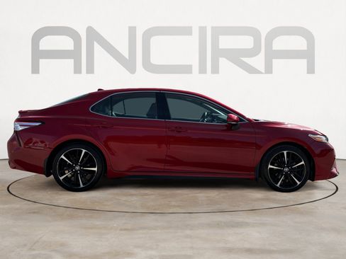 Used 2020 Toyota Camry XSE FWD image 12
