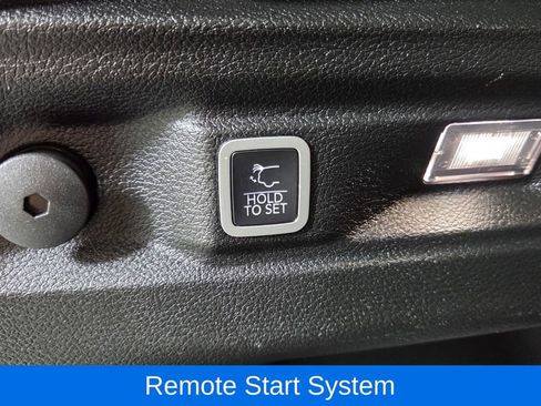 Used 2022 Jeep Grand Cherokee L Altitude image 12