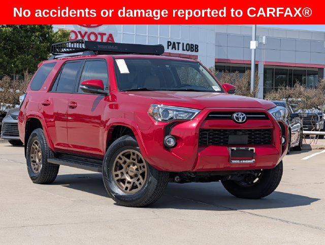 Certified 2024 Toyota 4Runner SR5 Premium w/ Moonroof Package AWD/4WD image 2