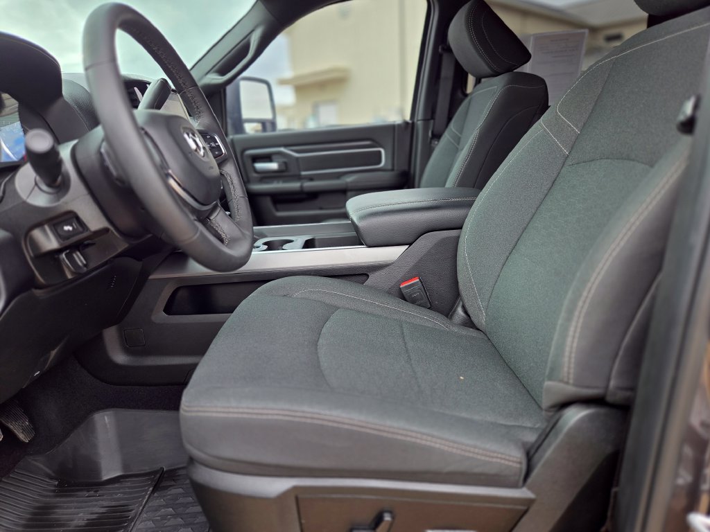 Used 2025 RAM 2500 Lone Star AWD/4WD image 15