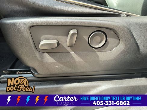 Used 2023 Chevrolet Suburban Premier RWD image 20
