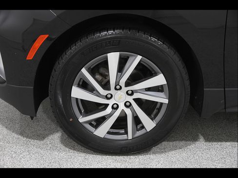 Certified 2023 Chevrolet Equinox LT AWD/4WD image 23