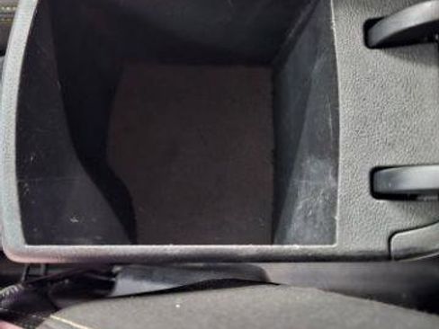 Used 2021 Hyundai Venue SEL FWD image 19