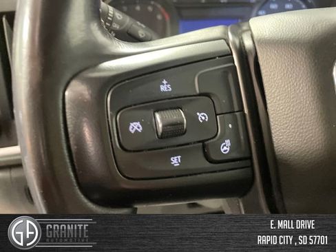 Used 2019 GMC Sierra 1500 AT4 w/ AT4 Preferred Package AWD/4WD image 32