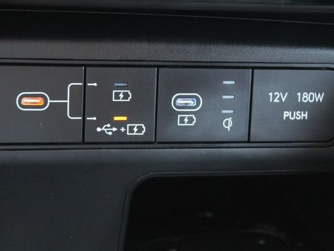 Used 2025 Hyundai Tucson SEL FWD image 21